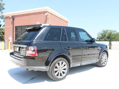 Used 2013 Land Rover Range Rover Sport HSE LUX w/ Luxury Interior Pkg AWD/4WD image 4