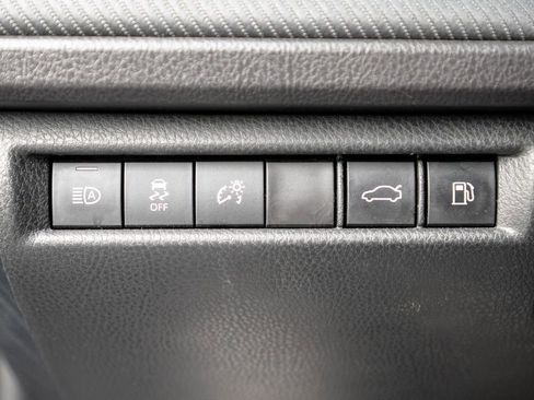 Used 2025 Toyota Camry SE w/ Convenience Package AWD/4WD image 20