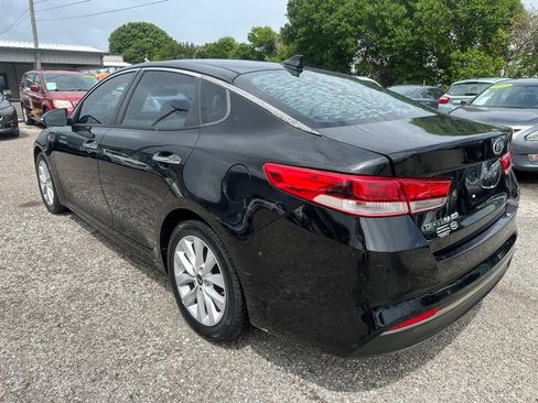 Used 2016 Kia Optima LX w/ Option Group 014 image 4