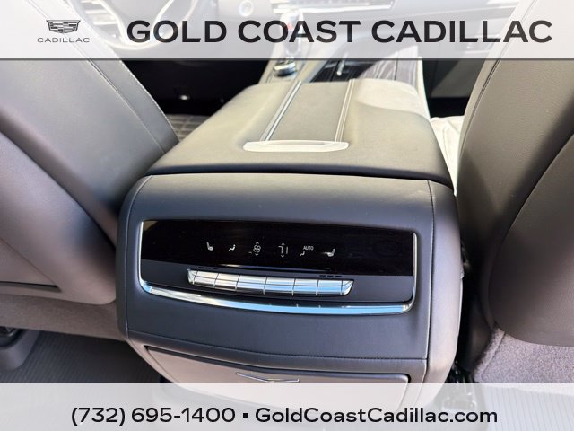 Certified 2024 Cadillac Escalade V w/ LPO, ONYX Package AWD/4WD image 11