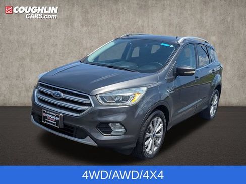 Used 2017 Ford Escape Titanium AWD/4WD image 4