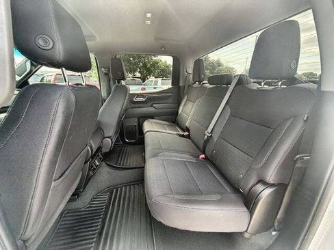Used 2025 Chevrolet Silverado 1500 LT RWD image 24