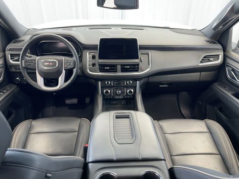 Used 2023 GMC Yukon SLT image 15
