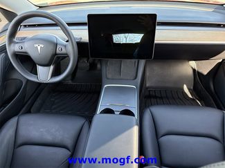 Used 2022 Tesla Model 3 Long Range video 2
