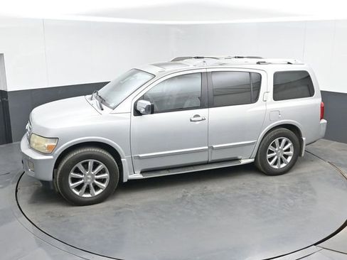 Used 2010 INFINITI QX56 4WD w/ Technology Pkg image 22