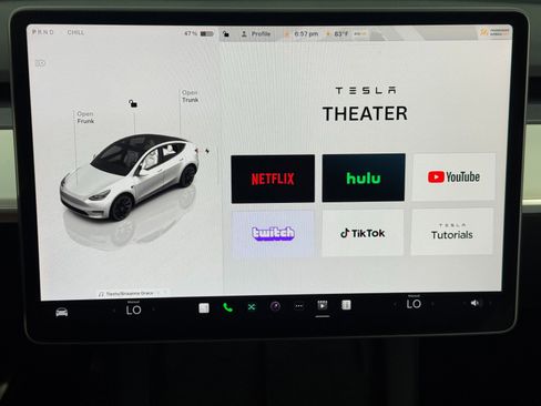 Used 2023 Tesla Model Y Long Range image 24