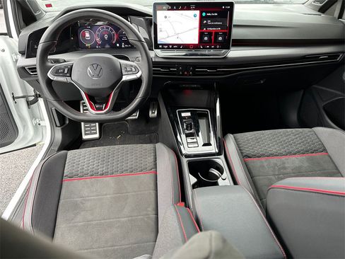 Used 2025 Volkswagen GTI SE image 20