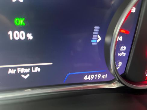 Used 2019 Chevrolet Blazer RS image 24