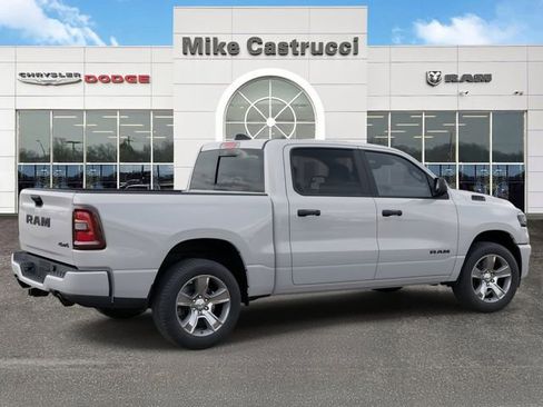 New 2026 RAM 1500 Express image 4