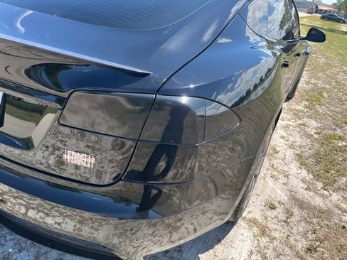 Used 2022 Tesla Model S Plaid image 6