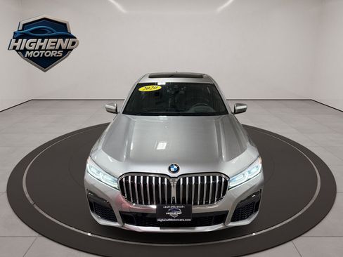 Used 2020 BMW 750i xDrive w/ Executive Package image 11
