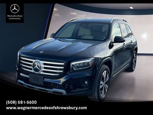 Certified 2025 Mercedes-Benz GLB 250 4MATIC image 1