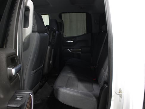 Used 2019 GMC Sierra 1500 SLE w/ SLE Value Package AWD/4WD image 19