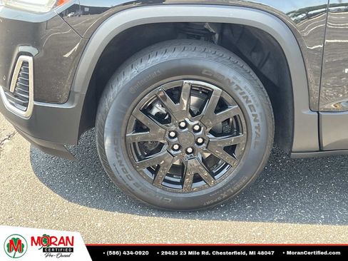 Used 2022 GMC Acadia SLE w/ LPO, Cargo Package AWD/4WD image 9