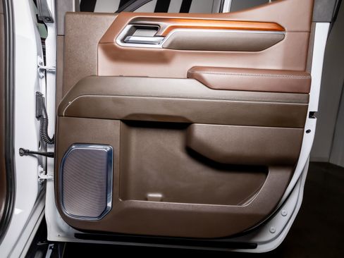 Used 2024 GMC Sierra 1500 Denali image 40