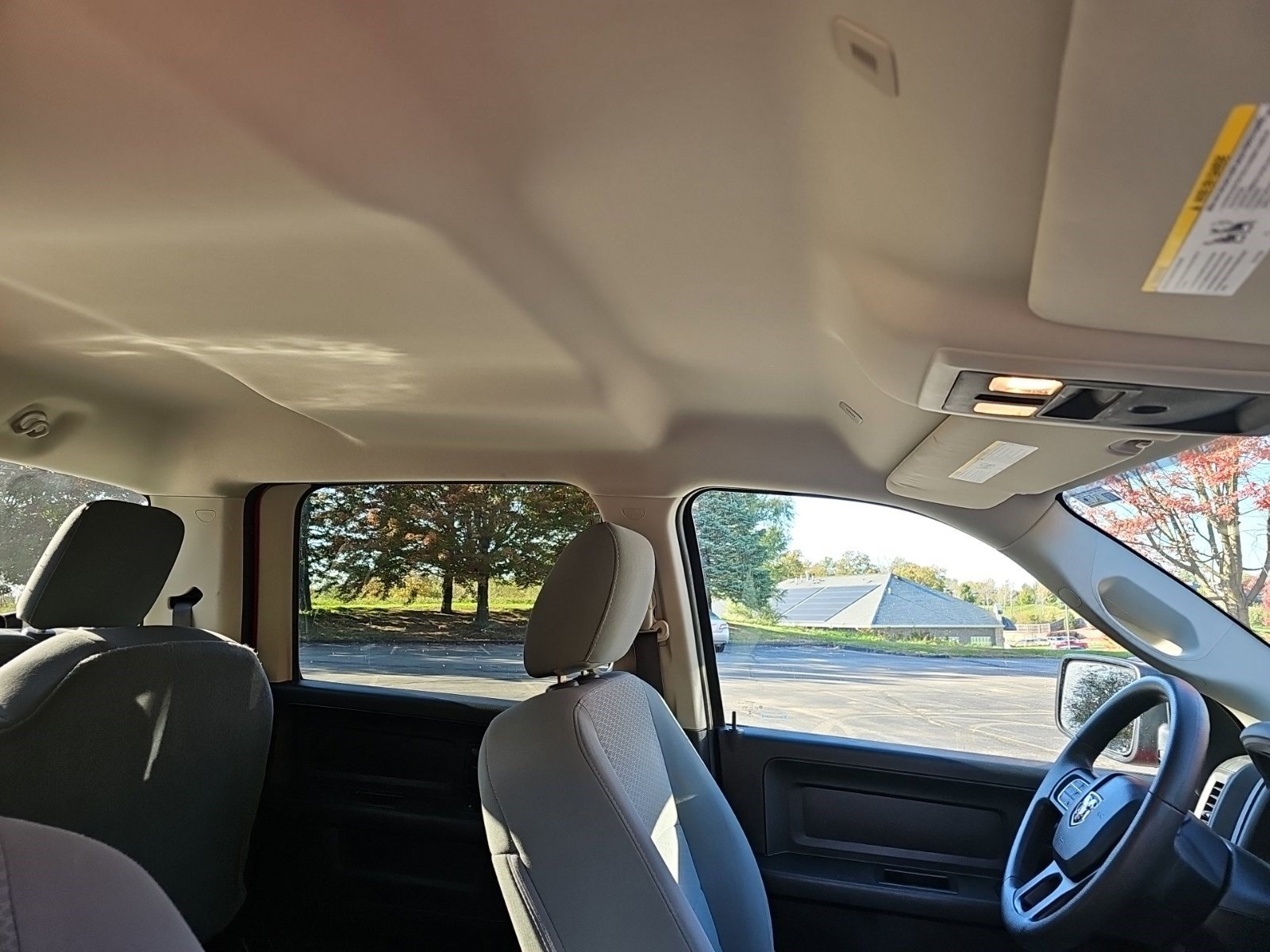 Used 2017 RAM 1500 Express w/ Express Value Package AWD/4WD image 12