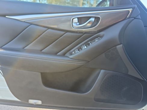 Used 2021 INFINITI Q50 Pure image 25