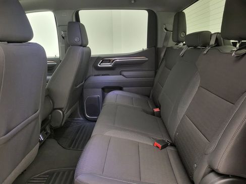 Used 2025 Chevrolet Silverado 1500 LT AWD/4WD image 41