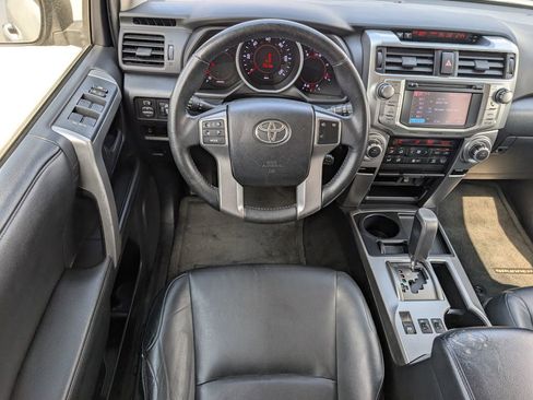 Used 2013 Toyota 4Runner Limited image 3