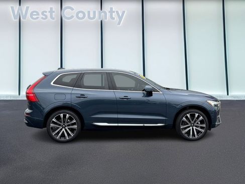 Used 2023 Volvo XC60 B5 Ultimate w/ Climate Package AWD/4WD image 2