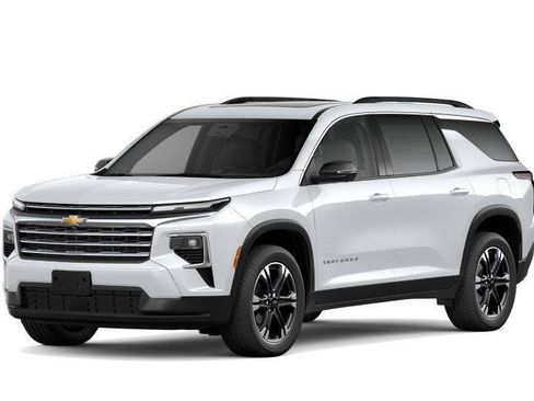 New 2027 Chevrolet Traverse LT AWD/4WD image 3