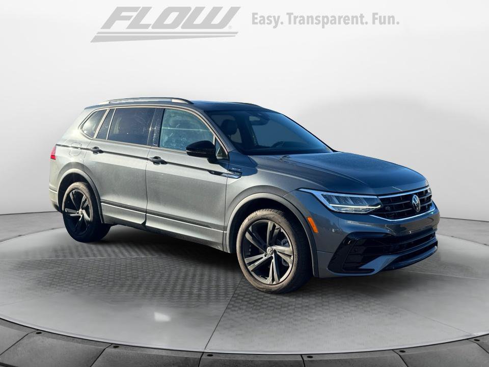 Used 2023 Volkswagen Tiguan SE R-Line FWD image 1