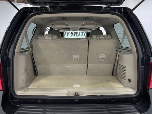 Used 2012 Ford Expedition XLT AWD/4WD image 23