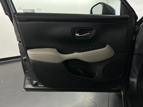 New 2026 Honda HR-V LX image 24