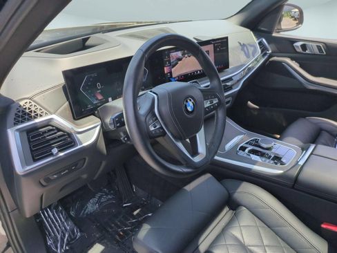 Used 2024 BMW X5 sDrive40i w/ Premium Package RWD image 16