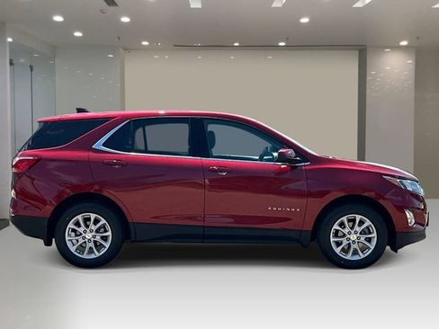 Used 2020 Chevrolet Equinox LT w/ LPO, Floor Liner Package FWD image 5
