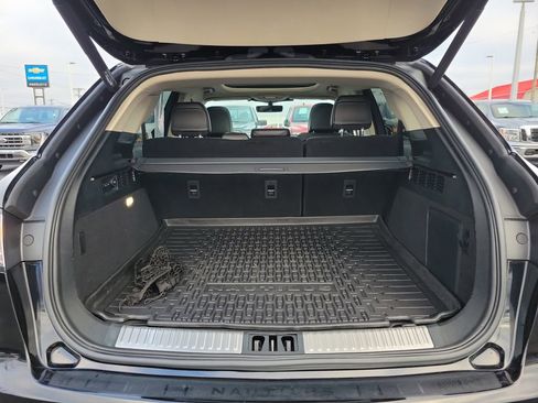 Certified 2021 Lincoln Nautilus Reserve w/ Equipment Group 201A image 10