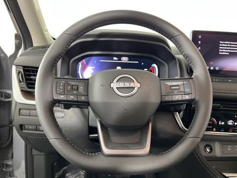 New 2026 Nissan Rogue Platinum AWD/4WD image 21