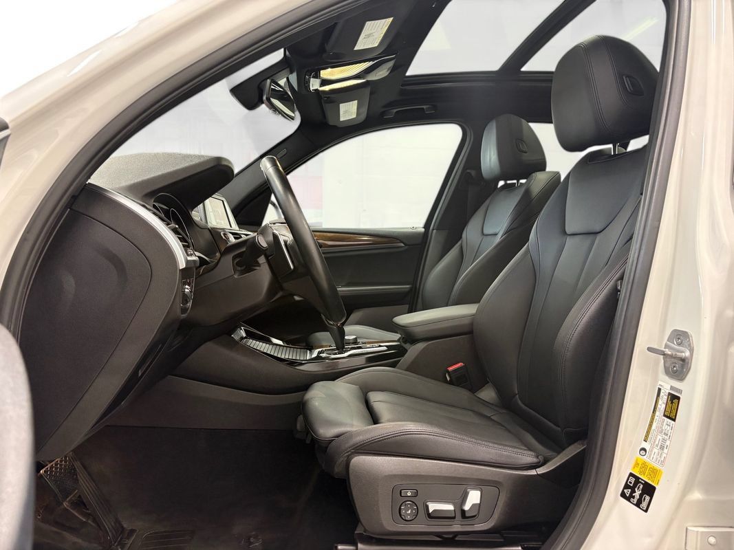 Used 2018 BMW X3 xDrive30i AWD/4WD image 9