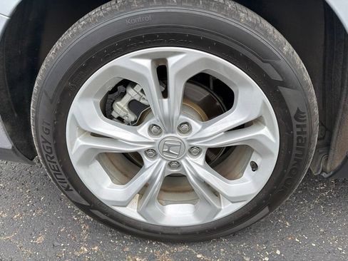 Used 2024 Honda Accord LX image 9