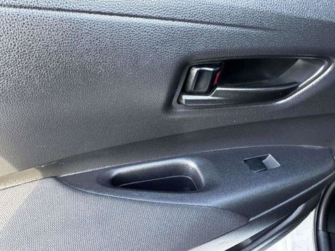 Used 2024 Toyota Corolla LE FWD image 34