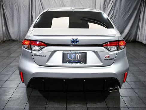 Used 2023 Toyota Corolla SE AWD/4WD image 5