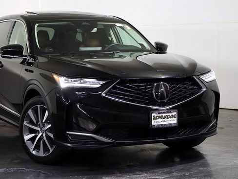 Certified 2025 Acura MDX w/ Technology Package image 6