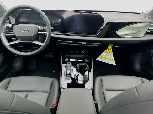 Used 2025 Audi A5 2.0T Premium image 14