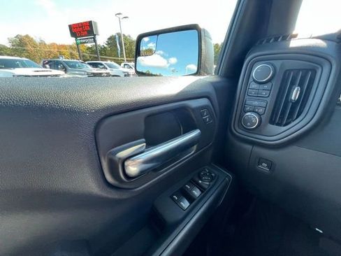 Certified 2024 Chevrolet Silverado 1500 Custom Trail Boss image 18