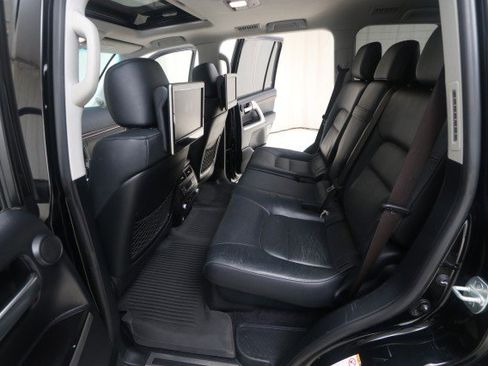Used 2016 Toyota Land Cruiser AWD/4WD image 44