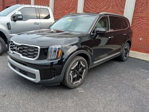 Used 2024 Kia Telluride S AWD/4WD image 12