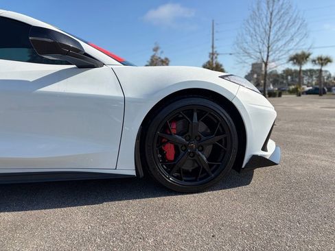 Used 2021 Chevrolet Corvette Stingray Premium Cpe w/ Z51 Performance Package image 8