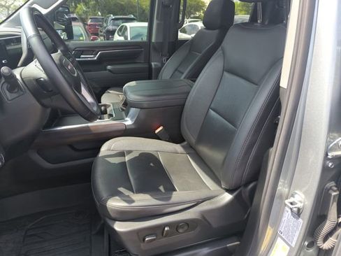 Used 2024 GMC Sierra 3500 SLT w/ SLT Premium Package AWD/4WD image 11