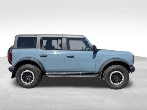 Used 2023 Ford Bronco Black Diamond w/ Sasquatch Package AWD/4WD image 11