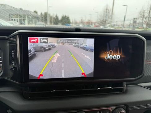 Used 2024 Jeep Wrangler Unlimited Rubicon 392 image 19