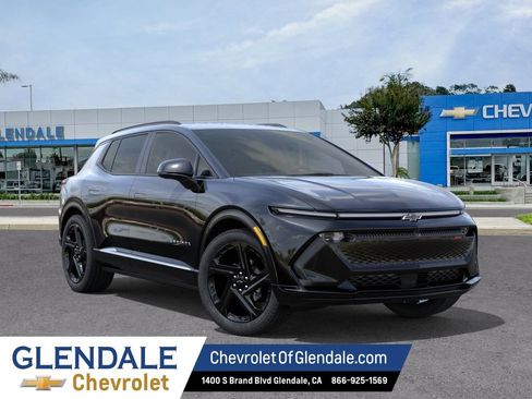 New 2026 Chevrolet Equinox EV RS w/ LPO, All-Weather Mat Package FWD image 7
