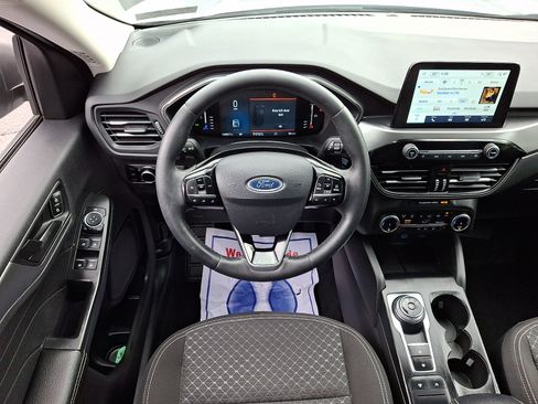 Certified 2023 Ford Escape Active w/ Cold Weather Package FWD image 12