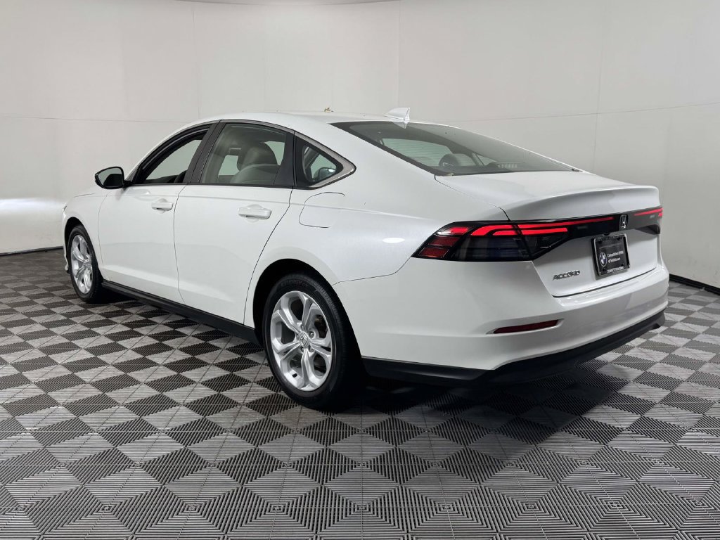 Used 2024 Honda Accord LX image 8