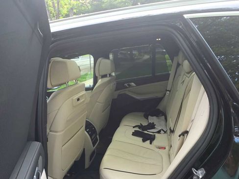 Used 2020 BMW X5 xDrive40i w/ Executive Package AWD/4WD image 22