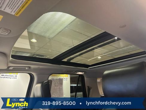Used 2021 Ford Expedition Platinum AWD/4WD image 4
